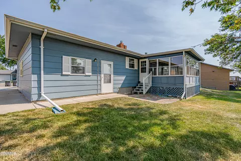 703 Johns Dr, Mandan, ND 58554 photo 75