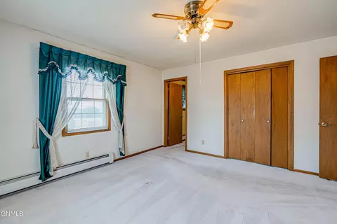 703 Johns Dr, Mandan, ND 58554 photo 30