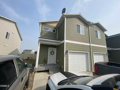 307 9th Ave Nw Ave NW, Sidney, MT 59270