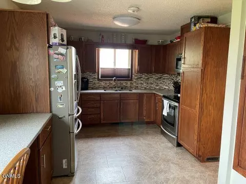 405 7th St E, Culbertson, MT 59218 photo 15