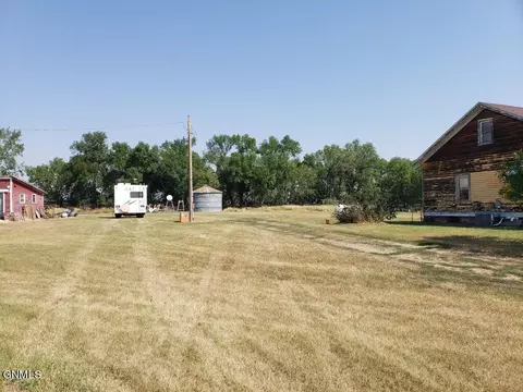 9725 53rd St SW, Gladstone, ND 58630 photo 11