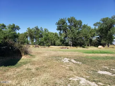 9725 53rd St SW, Gladstone, ND 58630 photo 21