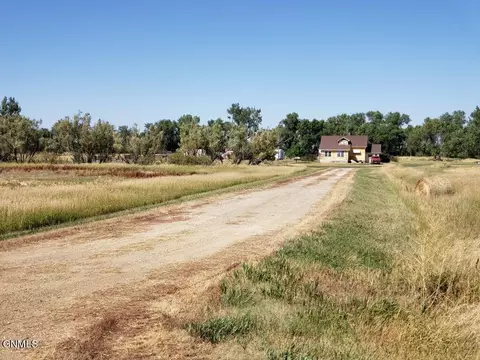 9725 53rd St SW, Gladstone, ND 58630 photo 2