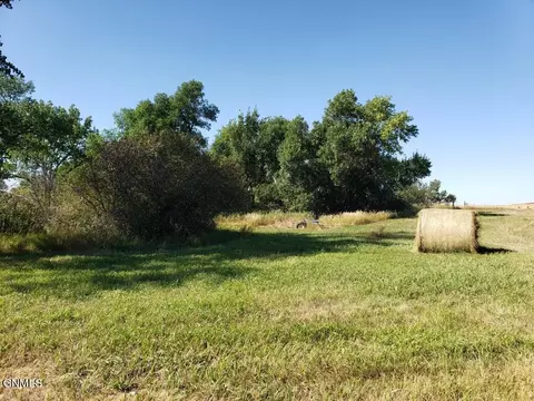 9725 53rd St SW, Gladstone, ND 58630 photo 22