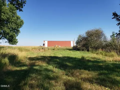 9725 53rd St SW, Gladstone, ND 58630 photo 5