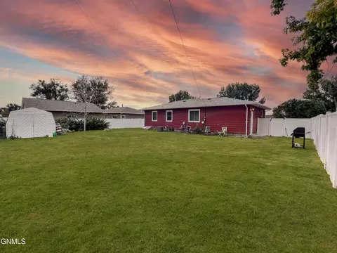 414 15th Ave W Ave W, Williston, ND 58801 photo 50