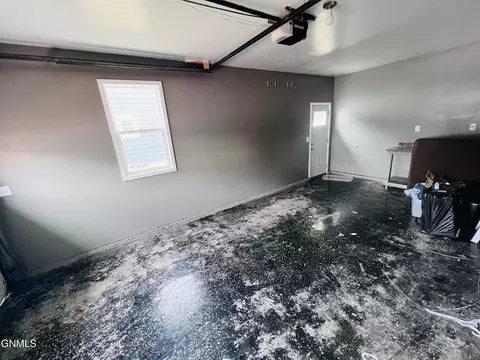 414 15th Ave W Ave W, Williston, ND 58801 photo 48