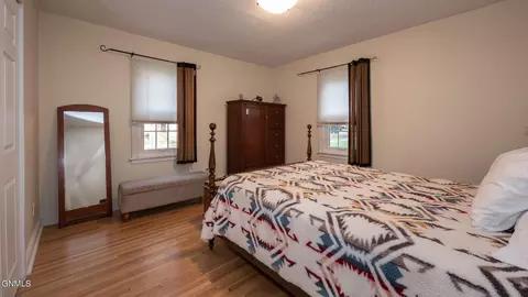 1201 N 3rd St, Bismarck, ND 58501 photo 9