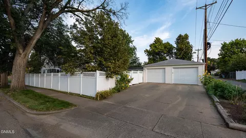 1201 N 3rd St, Bismarck, ND 58501 photo 28