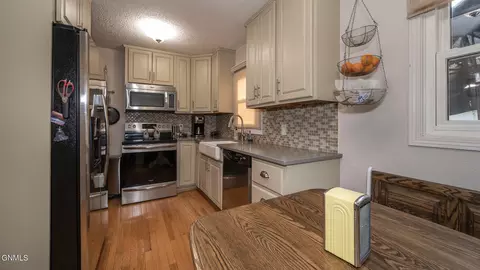 1201 N 3rd St, Bismarck, ND 58501 photo 6