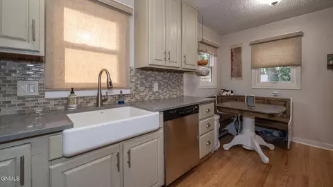 1201 N 3rd St, Bismarck, ND 58501 photo 5