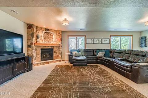 4825 Boulder Ridge Rd, Bismarck, ND 58503 photo 13