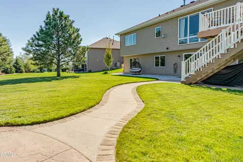 4825 Boulder Ridge Rd, Bismarck, ND 58503 photo 82