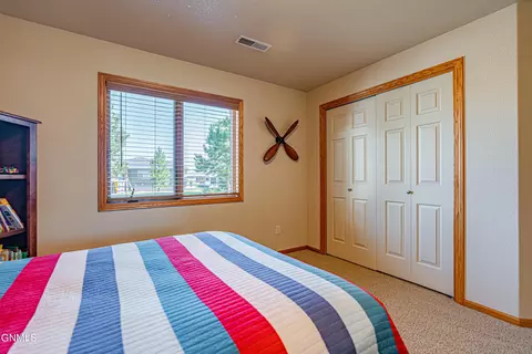 4825 Boulder Ridge Rd, Bismarck, ND 58503 photo 68