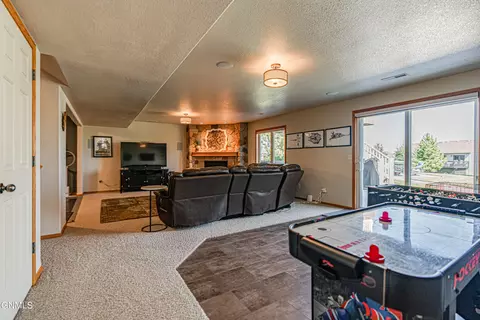 4825 Boulder Ridge Rd, Bismarck, ND 58503 photo 62