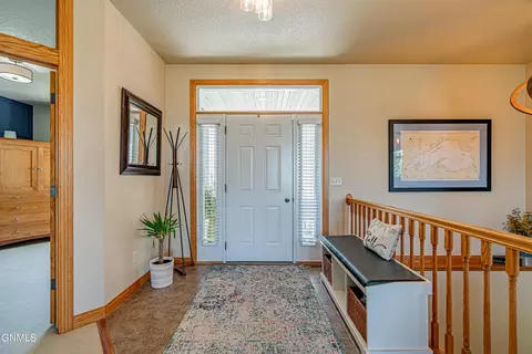 4825 Boulder Ridge Rd, Bismarck, ND 58503 photo 15