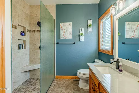 4825 Boulder Ridge Rd, Bismarck, ND 58503 photo 47