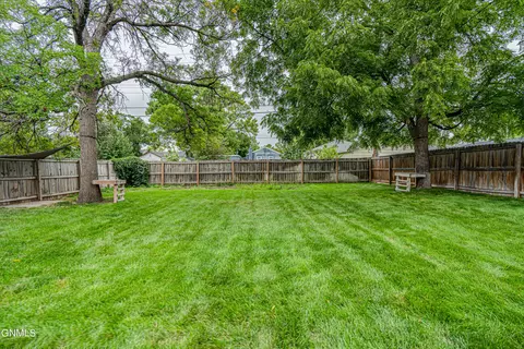 418 N 18th St, Bismarck, ND 58501 photo 45