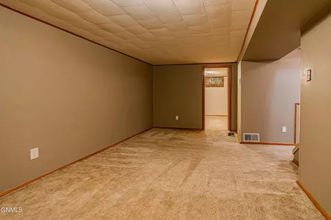 418 N 18th St, Bismarck, ND 58501 photo 24