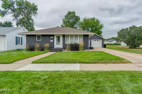418 N 18th St, Bismarck, ND 58501 photo 50