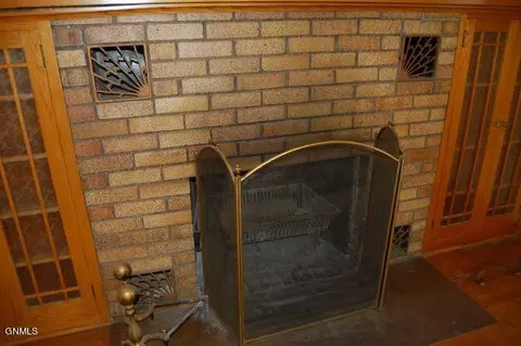 403 4th St SE, Sidney, MT 59270 photo 5