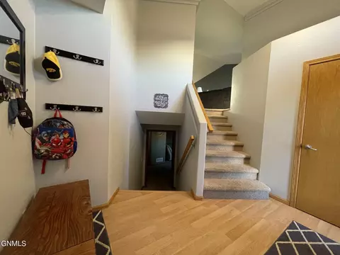 2905 Plainview Dr SE, Mandan, ND 58554 photo 19