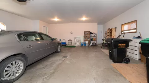 136 Lewis Rd, Lincoln, ND 58504 photo 44