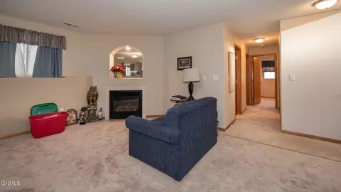 136 Lewis Rd, Lincoln, ND 58504 photo 30
