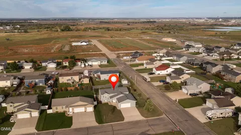 136 Lewis Rd, Lincoln, ND 58504 photo 51