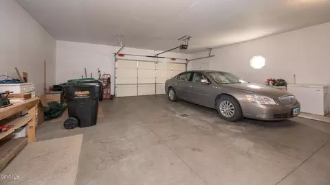 136 Lewis Rd, Lincoln, ND 58504 photo 43