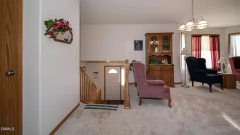 136 Lewis Rd, Lincoln, ND 58504 photo 16