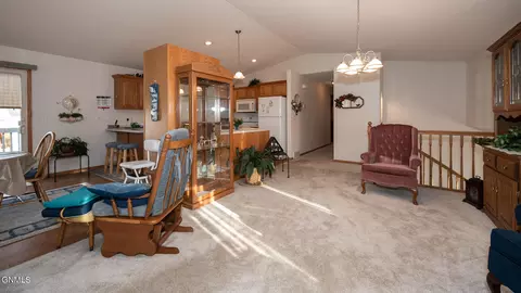 136 Lewis Rd, Lincoln, ND 58504 photo 14