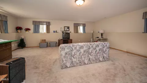 136 Lewis Rd, Lincoln, ND 58504 photo 29
