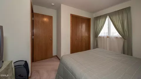 136 Lewis Rd, Lincoln, ND 58504 photo 26