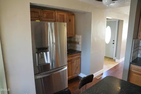 752 Stroh Dr, Killdeer, ND 58640 photo 10