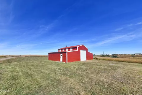 12458 59th Ln NW, Epping, ND 58843 photo 14