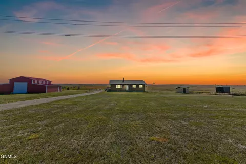 12458 59th Ln NW, Epping, ND 58843 photo 76