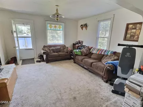 415 Main St, Flasher, ND 58535 photo 2