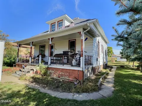 415 Main St, Flasher, ND 58535 photo 1