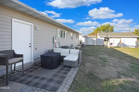 1224 13th Ave W, Williston, ND 58801 photo 14