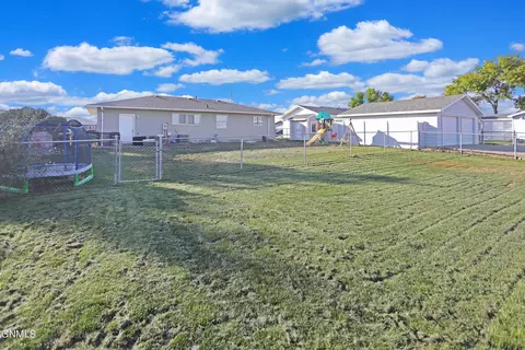 1224 13th Ave W, Williston, ND 58801 photo 15