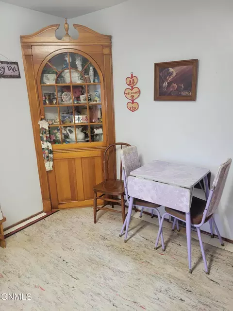 210 2nd St NW, Ashley, ND 58413 photo 7