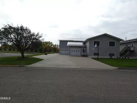 99 Custer Dr, Lincoln, ND 58504 photo 59