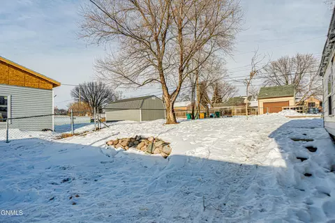 932 Summit Blvd, Bismarck, ND 58504 photo 51