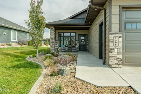 1408 Community Lp, Bismarck, ND 58503 photo 4