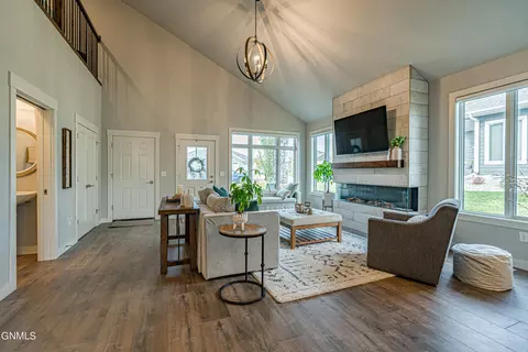 1408 Community Lp, Bismarck, ND 58503 photo 8