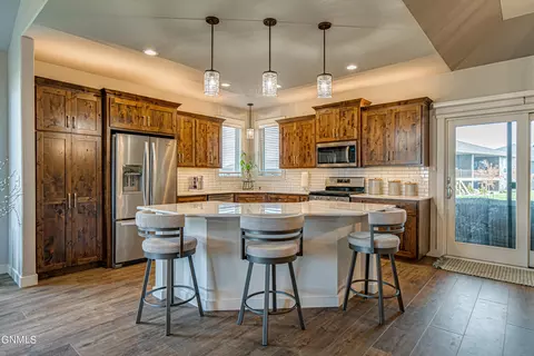 1408 Community Lp, Bismarck, ND 58503 photo 18