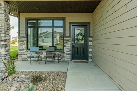 1408 Community Lp, Bismarck, ND 58503 photo 6