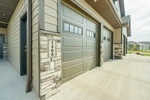 1408 Community Lp, Bismarck, ND 58503 photo 5