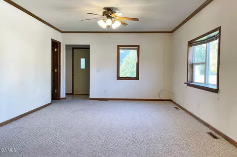824 1st Ave W, Williston, ND 58801 photo 18